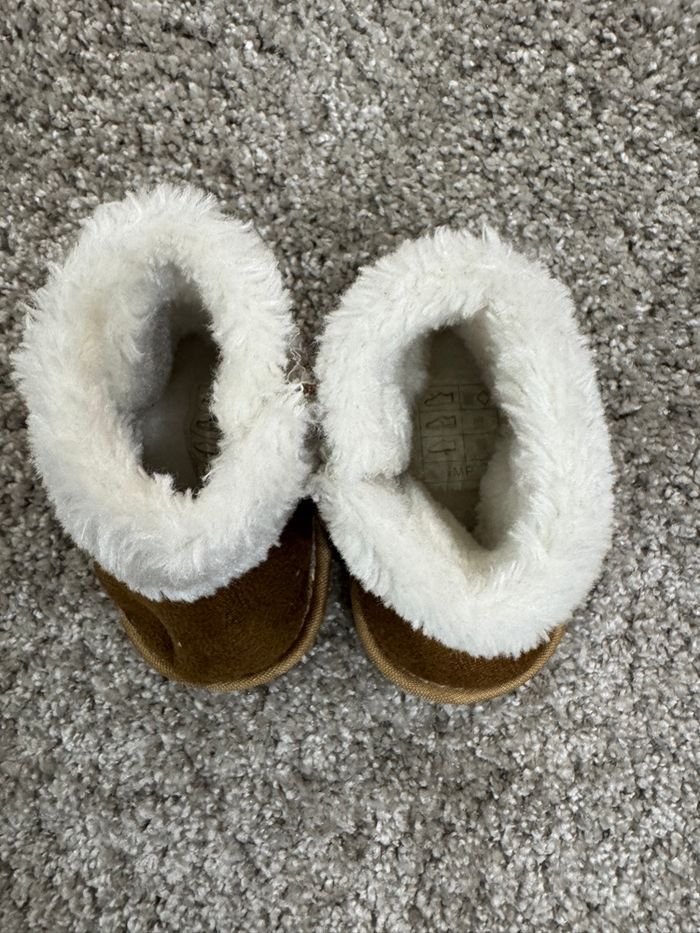 Paire de bottes pour bébé - photo numéro 2