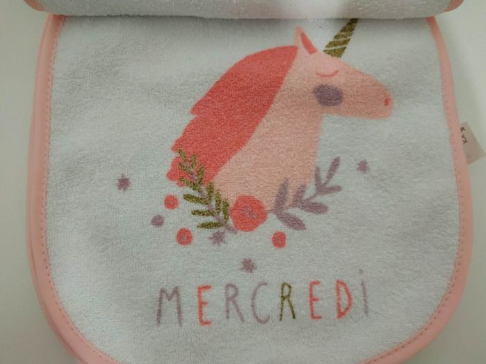 Lots 7 bavoirs licorne - photo numéro 5