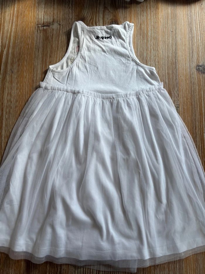 Superbe Robe Desigual 7/8 ans - photo numéro 7