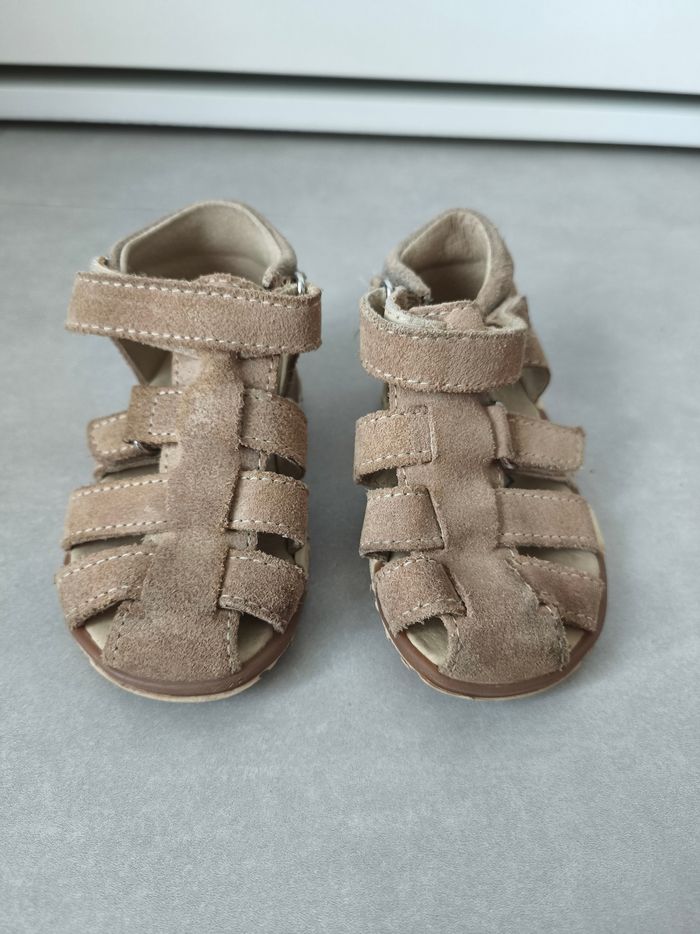 Lot 3 chaussures bébé - photo numéro 2