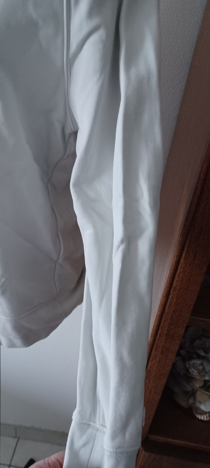 Très beau sweat à capuche femme T S - photo numéro 6