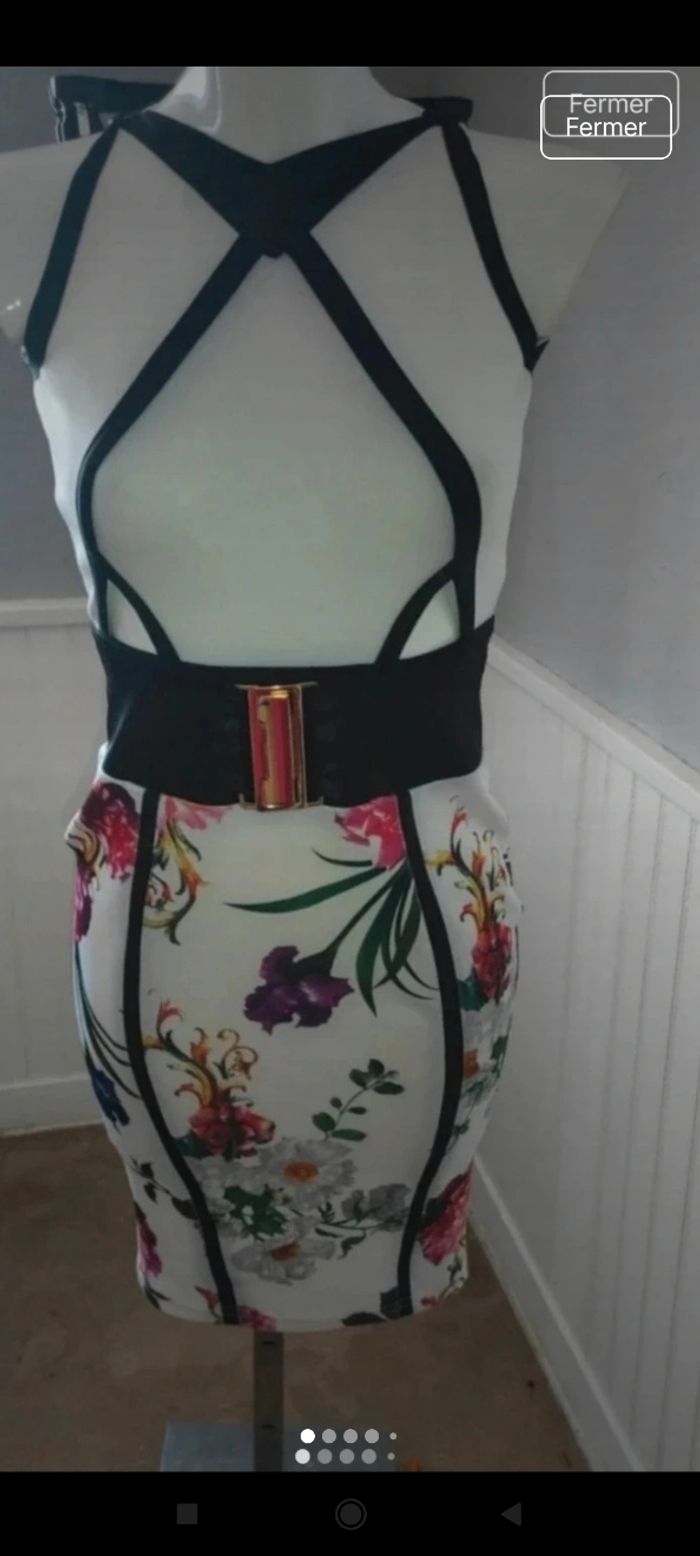 Très belle robe femme f27