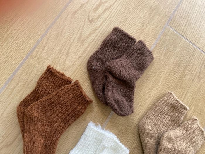 Lot 5 paires de chaussettes chaudes 6-12 mois - photo numéro 3