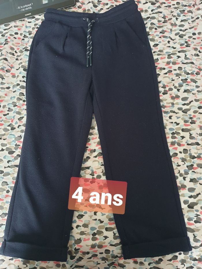 Jogging nid d abeille bleu kiabi 4 ans