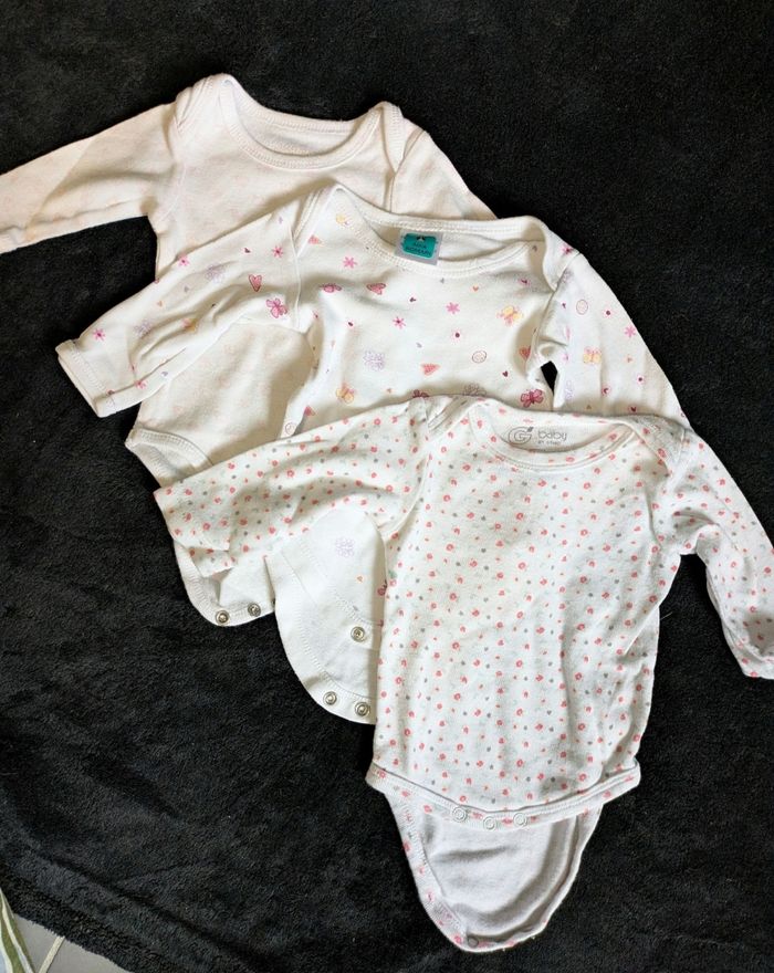 Lot 3 bodies manches longues