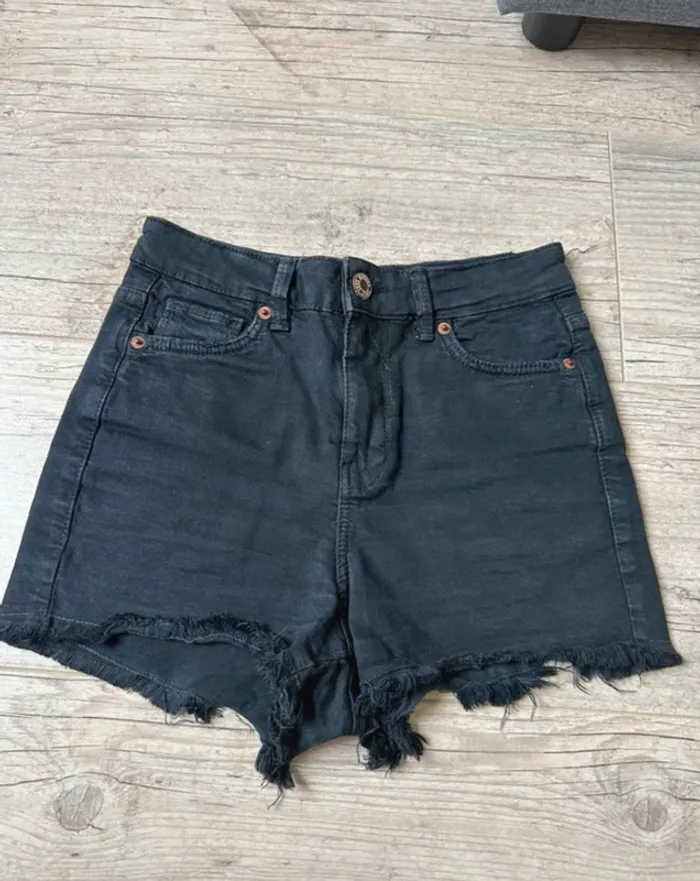 mini short en jeans bershka noir