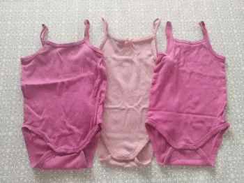 Lot 3 body 18 mois