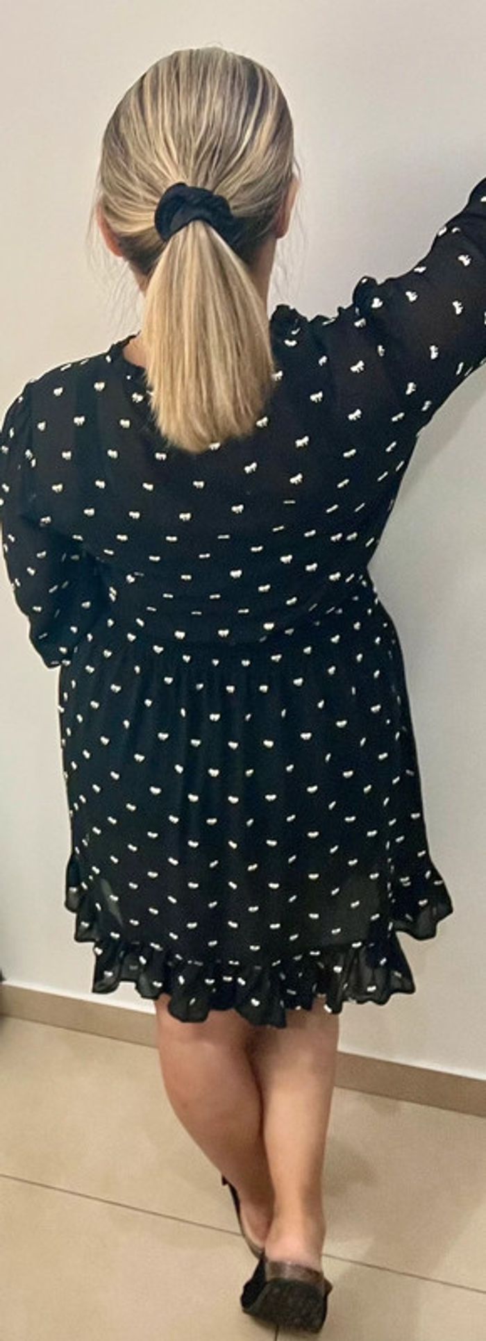 Robe Noire Brodée Maje Taille 40 - photo numéro 6