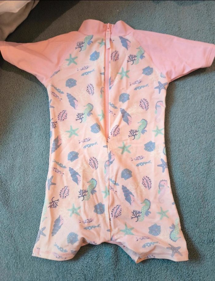 Combinaison anti uv fille 12 mois - photo numéro 2