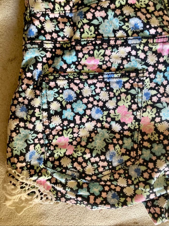 Petit short fille taille 12/13 ans, marque H&M - photo numéro 4