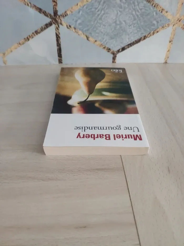 Livre poche une gourmandise Muriel Barbery - photo numéro 4