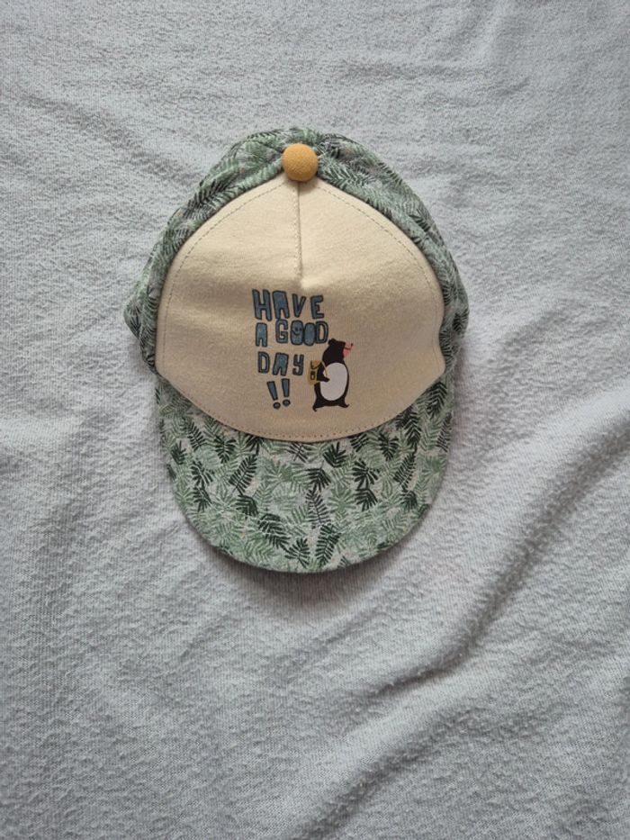 Casquette vertbaudet 3-6 mois