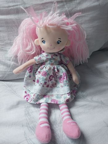 Poupée en tissu toute douce – Idéale dès la naissance