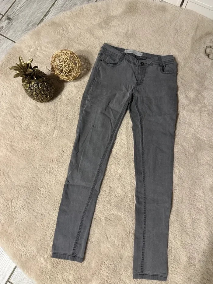 Jean slim super skinny gris 38/M