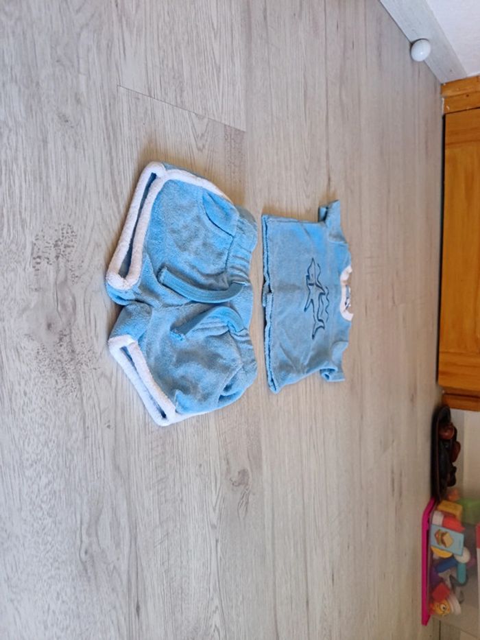 Ensemble 3 mois 62 cm Gémo short tee shirt neuf - photo numéro 4