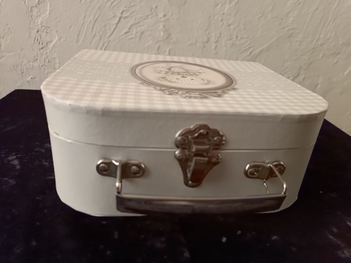 Valisette Mathilde M - photo numéro 9