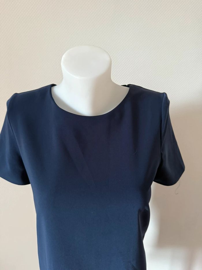 Robe d’été en très bon état bleu marine taille S mango - photo numéro 3