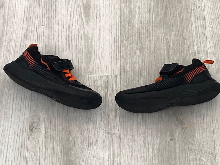 Basket taille 22marque onyx - photo numéro 3