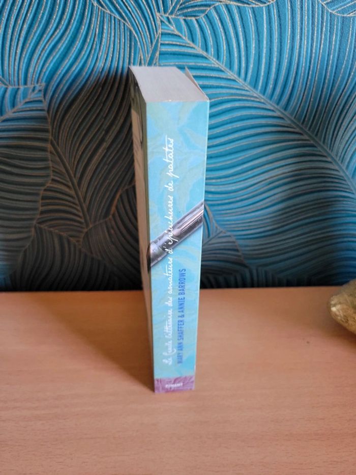 Livre roman "Le cercle littéraire des amateurs d'épluchures de patates" - photo numéro 3