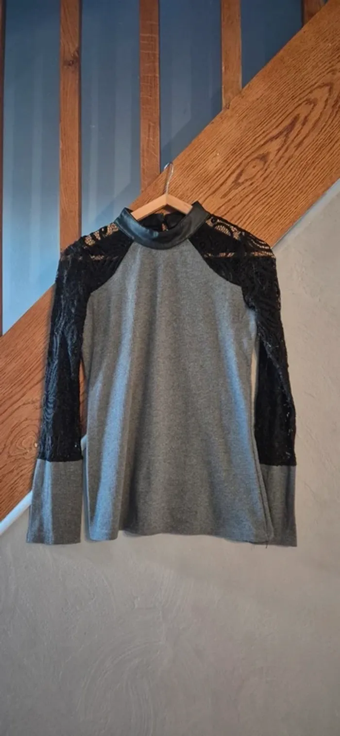 Pull dentelle