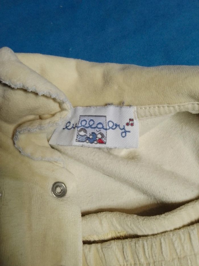 Pyjama 2 pièces 6mois - photo numéro 4