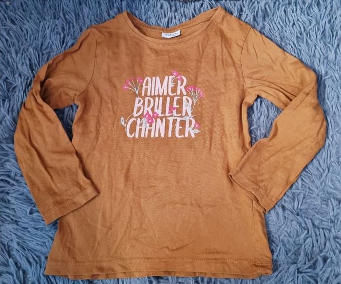 T-shirt manches longues avec écriture 4ans