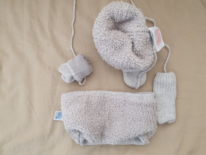 Lots bonnet -gants - snood - photo numéro 5
