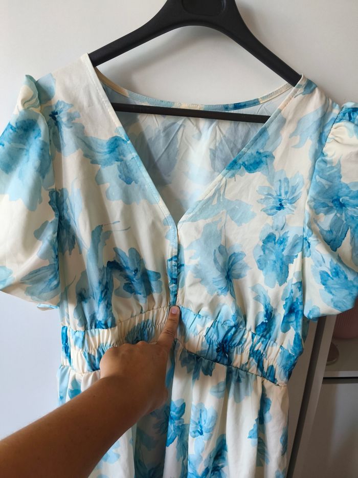 Robe fleurie bleue - photo numéro 4