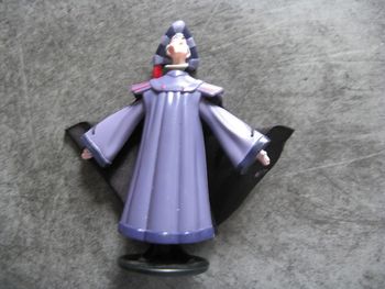 bossu de notre dame figurine