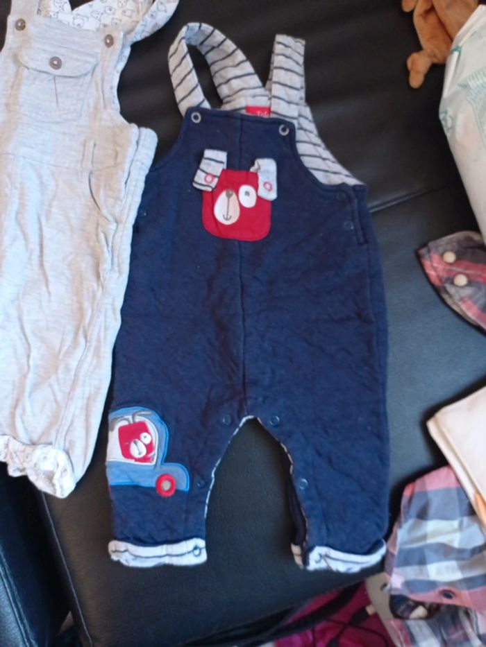 Lot salopette 3 mois - photo numéro 2