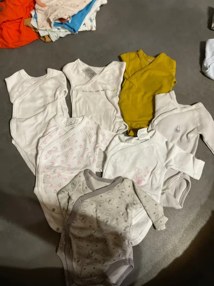 Lot 7 bodies fille naissance