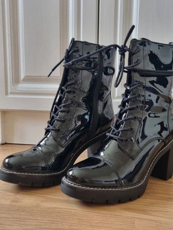 Chaussure vernis femme