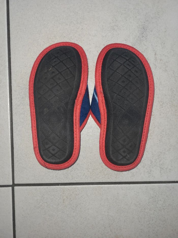 Pantoufles spiderman - photo numéro 2