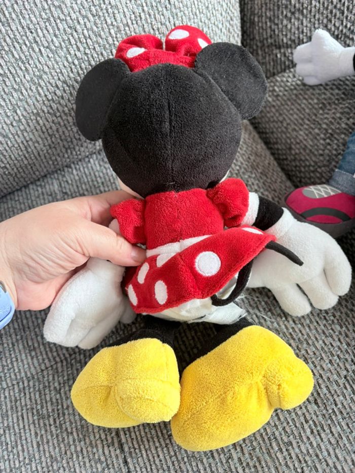 Peluche Minnie Disneyland Paris - photo numéro 2
