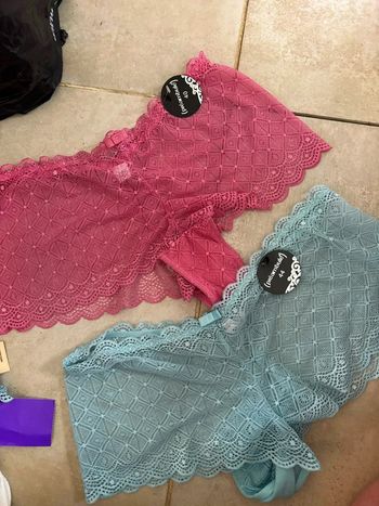 Lot de Shorty préambule femme taille 40
