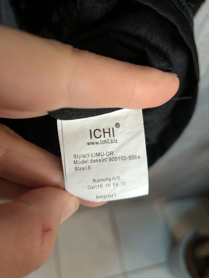 Robe de fêtes sequin Ichi Taille S - photo numéro 6