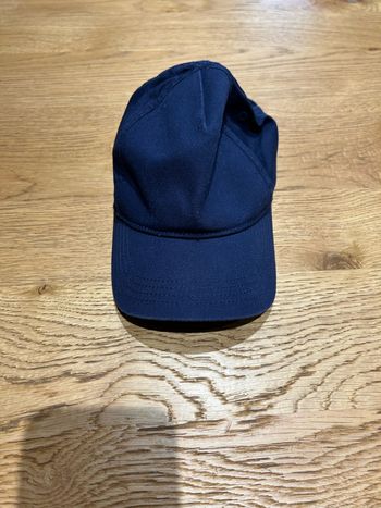 Casquette bleue marine