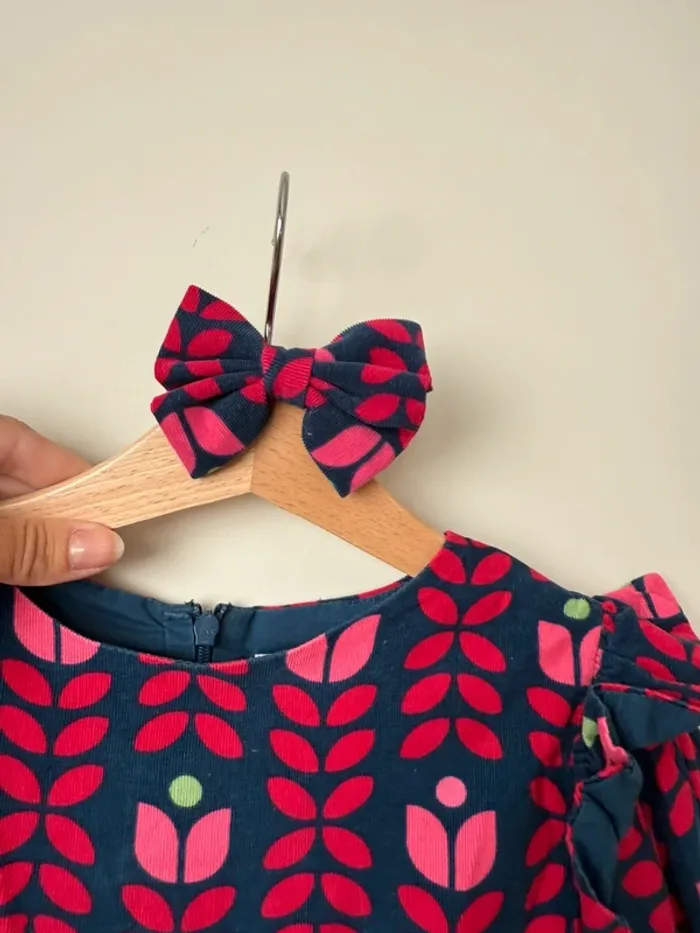 Robe jacadi et barrette - photo numéro 3