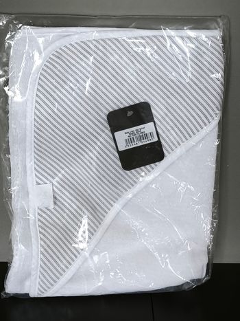 Cape de bain pour bébé 