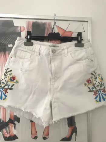 Short jean blanc taille haute Zara 38