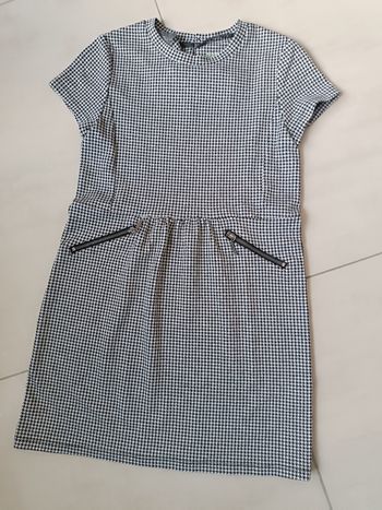 Robe manches courtes