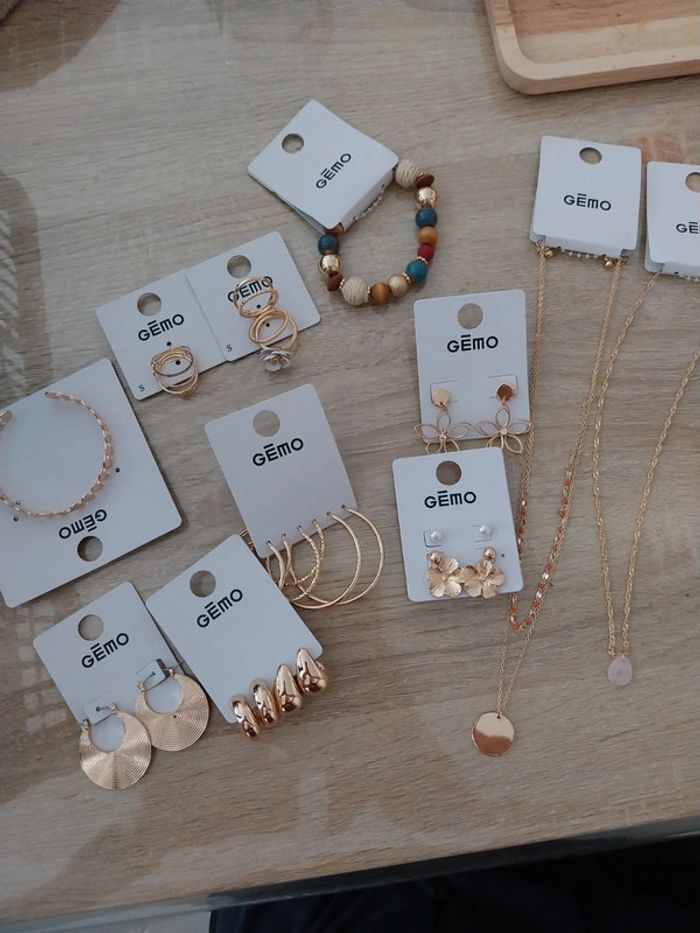 Gros lots de bijoux tendance