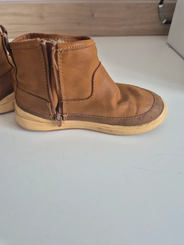 Bottines Enfant Zara - taille 26 - photo numéro 4