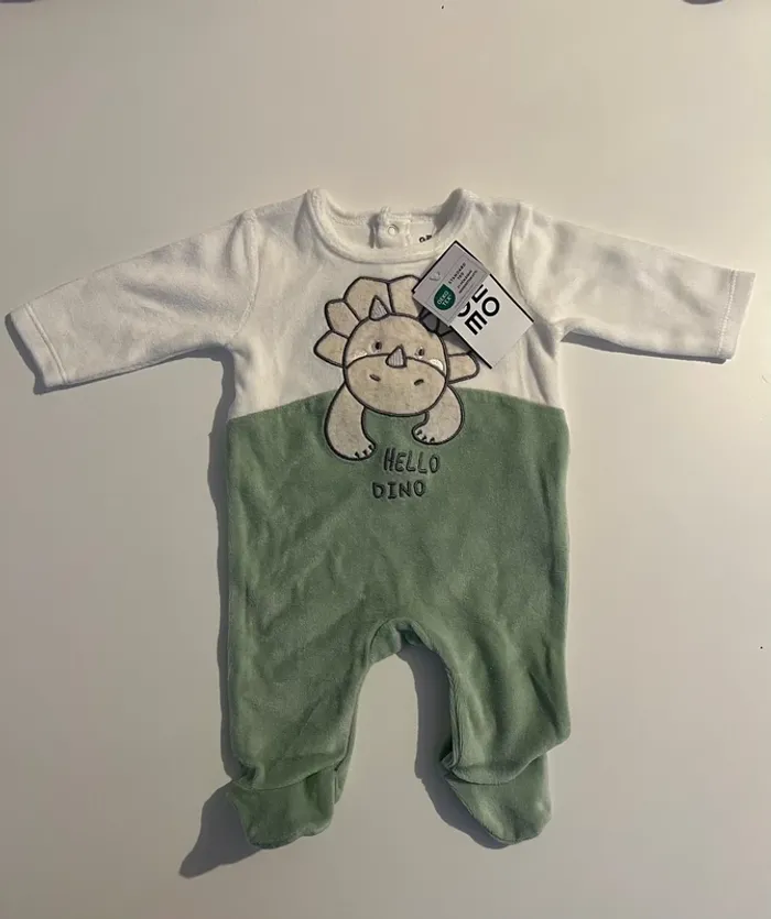 Pyjama bébé