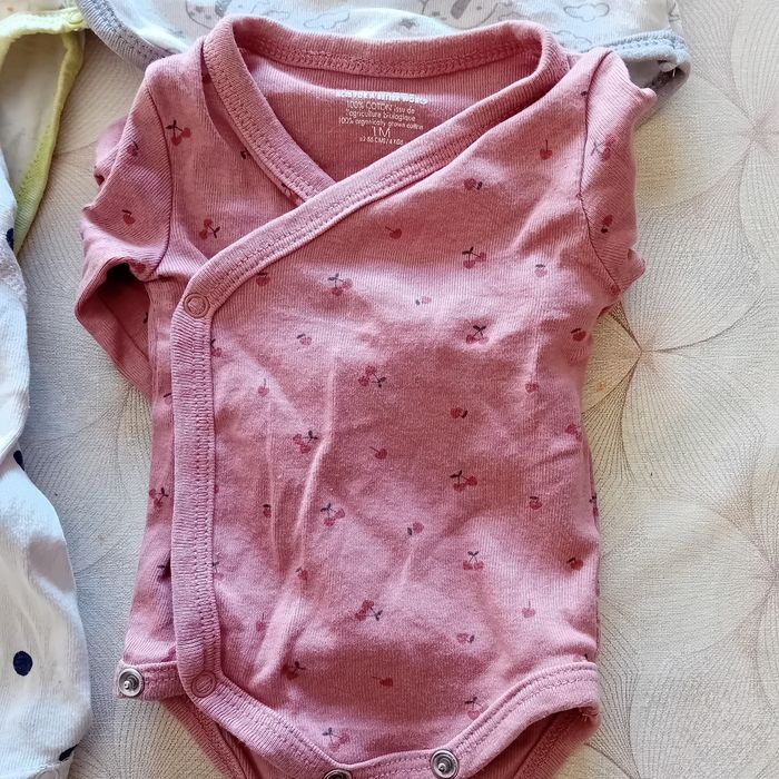 Bodys 1 mois - photo numéro 2