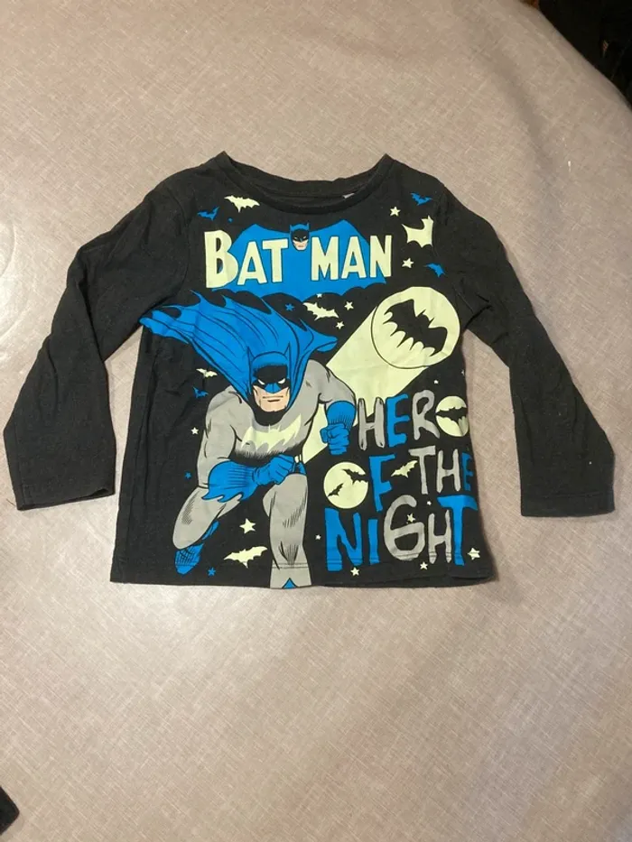 🌙 Haut de pyjama Batman phosphorescent – garçon 3 ans (98 cm)
