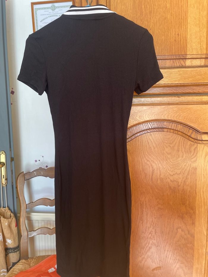 Robe moulante - photo numéro 3