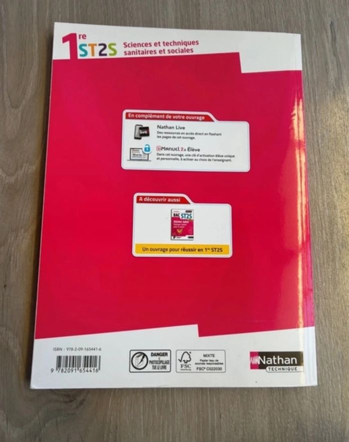 Livre ST2S - photo numéro 2