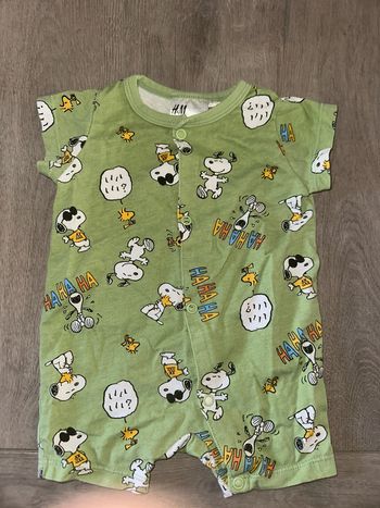 Combishort ou pyjama bébé