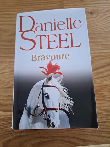 Bravoure Danielle STEEL